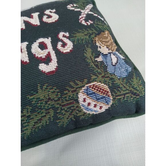 Vintage Dark Green Retangular Seasons Greeting Decorative Christmas Throw Pillow - Picture 7 of 12